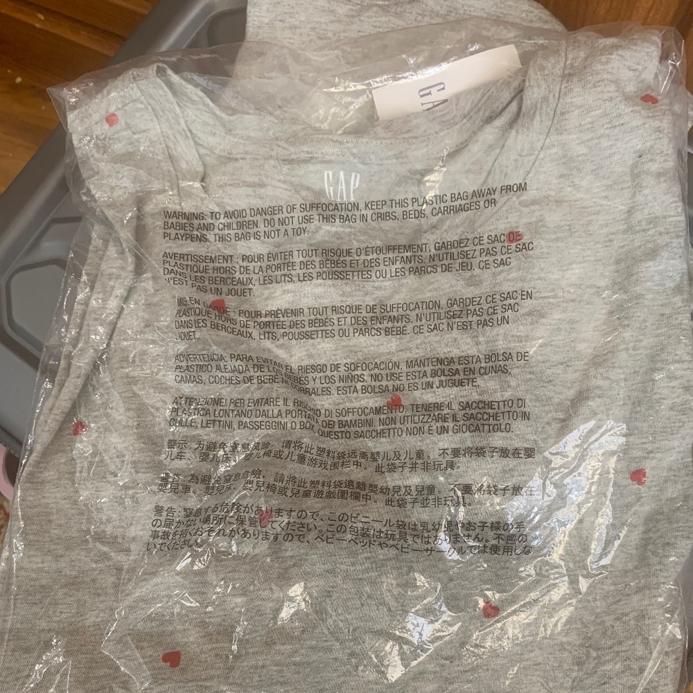 Gap Hearts T-shirt